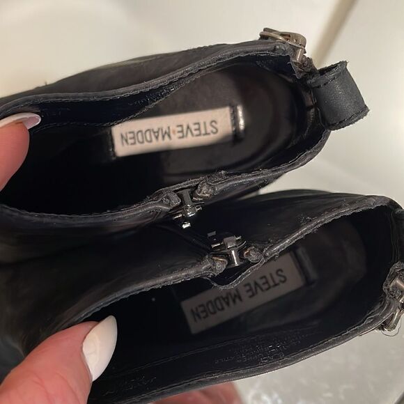 Steve Madden Jaydun Booties Black Nubuck suede Size 7 - Picture 11 of 11